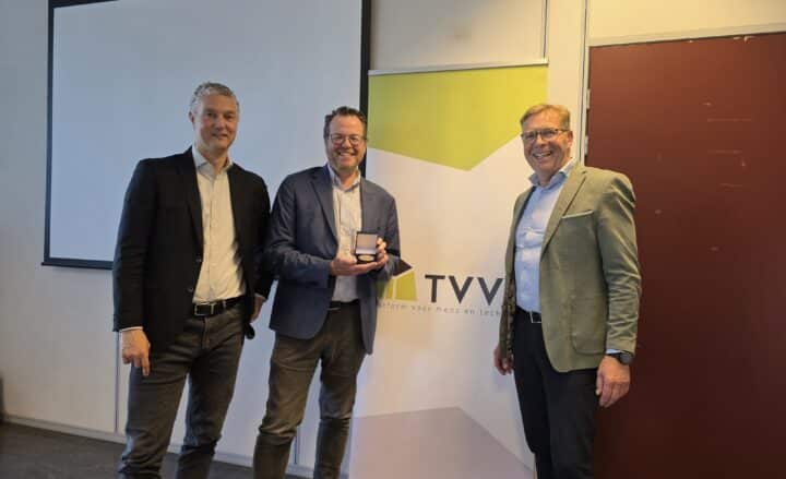 Atze Boerstra ontvangt TVVL Penning
